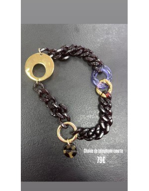 chaine de téléphone courte